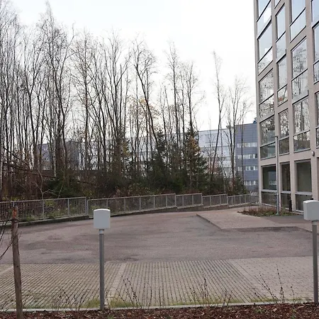 Kapselhotel Modern 2-Bedroom Apartment With Sauna, Forest View & Parking