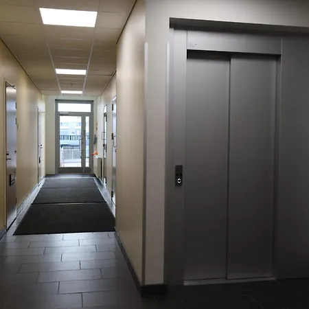 Kapszulahotel Dwellings With Sauna, Parking *