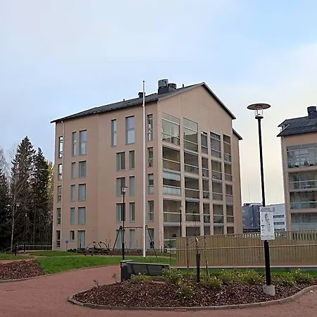 Modern 2-bedroom With Sauna, Forest View & Parking * Эспоо